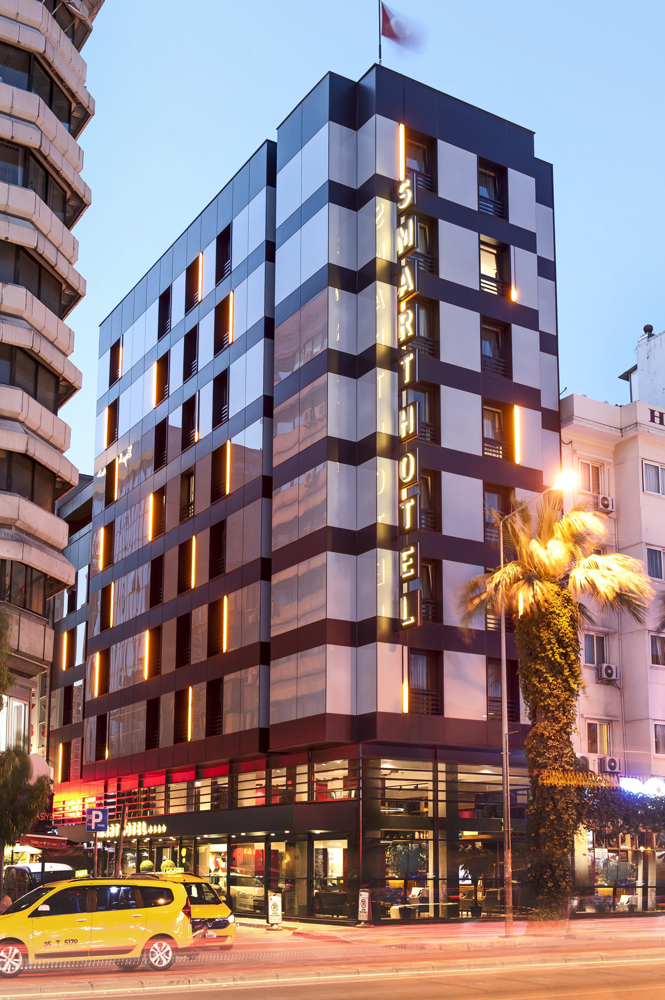 Smart Hotel Izmir Exterior photo